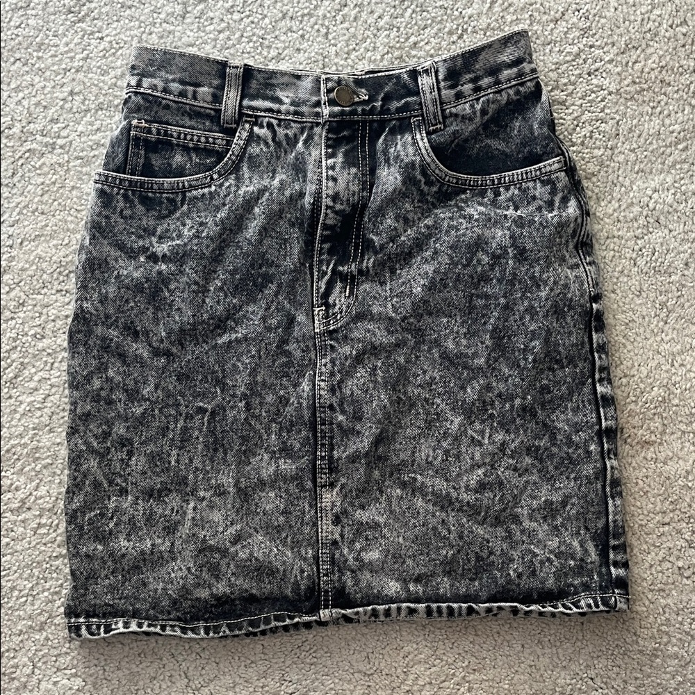 Women’s Vintage Diamond Wash by Sergio HighwaistDenim Acid Wash Skirt size 9/10